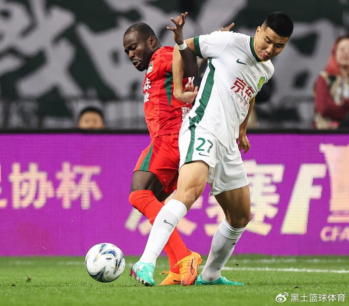 yl23455永利平台-时隔7年再度加冕！法比奥帽子戏法，国安3-0河南五夺足协杯冠军