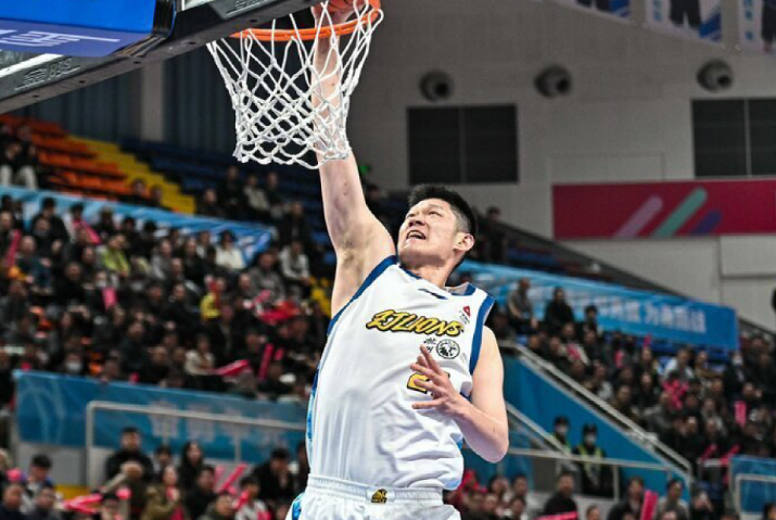 yl23455永利中国有限公司-超广东升第一！广厦拒青岛29分逆转 胡金秋31+8+6赛季新高